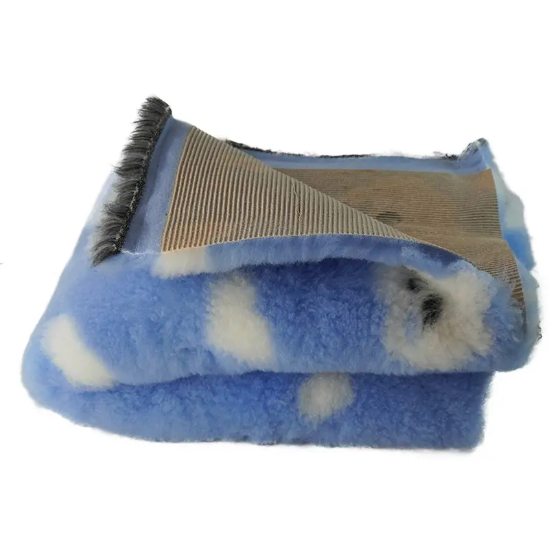 Legowisko DRY BED 28mm antypoślizgowe błękitne w wesołe chmurki - obrazek 4